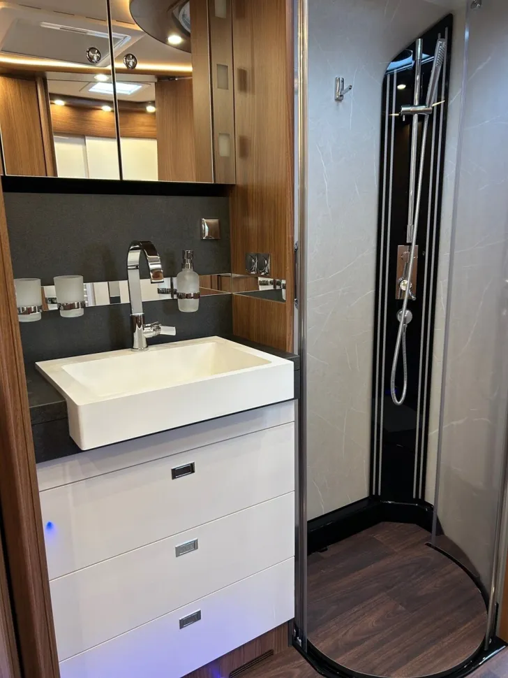 Fahrzeugbild Carthago chic e-line I 61 XL LE #16