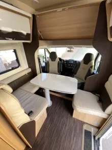 Fahrzeugbild Forster A 699 EB Familien-Wohnmobil mit 5 Schla #4
