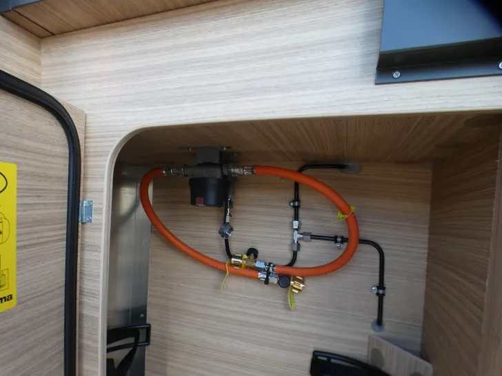 Fahrzeugbild Malibu Van Diversity 640 LE K charming GT skyview #8