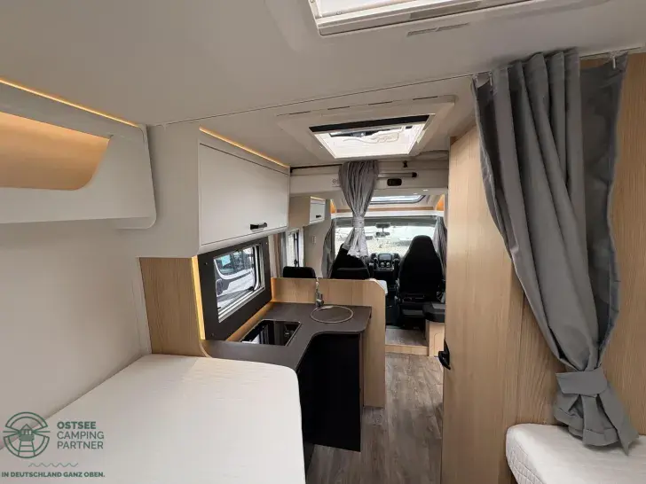 Fahrzeugbild Sunlight T 67S Automatikgetriebe! #9