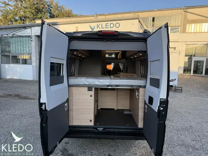 Fahrzeugbild Malibu Van First Class - Two Rooms 640 LE RB charming GT skyview #6