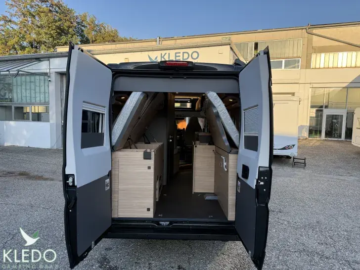Fahrzeugbild Malibu Van First Class - Two Rooms 640 LE RB charming GT skyview #8