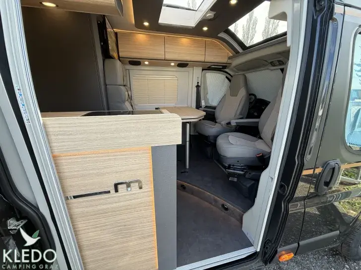 Fahrzeugbild Malibu Van First Class - Two Rooms 640 LE RB charming GT skyview #10