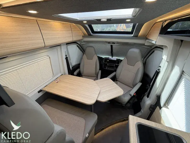 Fahrzeugbild Malibu Van First Class - Two Rooms 640 LE RB charming GT skyview #11