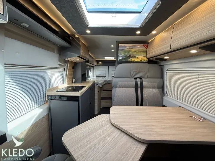 Fahrzeugbild Malibu Van First Class - Two Rooms 640 LE RB charming GT skyview #12