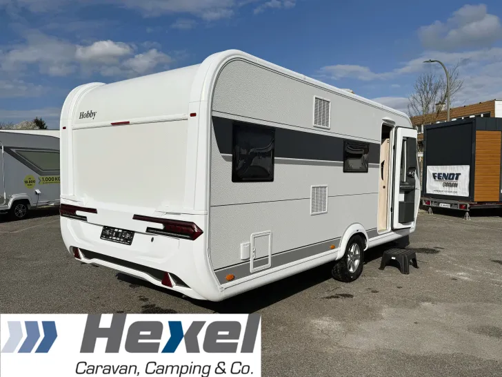 Fahrzeugbild Hobby De Luxe 545 KMF 2000 kg 3-er Etagenbett #8