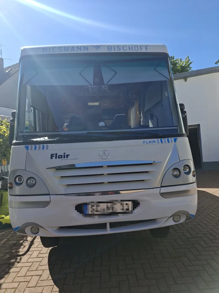 Fahrzeugbild Niesmann + Bischoff Flair 6700 I TA Gut gepflegt #1