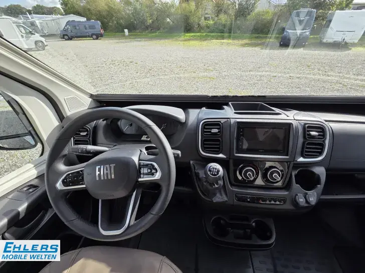 Fahrzeugbild Eura Mobil Profila T PT 695 EB Mondial-Paket/Alu/Duo Control/RFK/Sun Roof #6