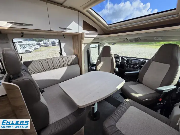 Fahrzeugbild Eura Mobil Profila T PT 695 EB Mondial-Paket/Alu/Duo Control/RFK/Sun Roof #11
