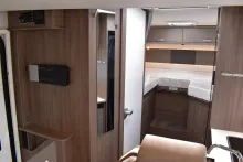 Fahrzeugbild Carado T 328 pro+ Hubbett, 5 Sitzplätze, ab Nov. #12