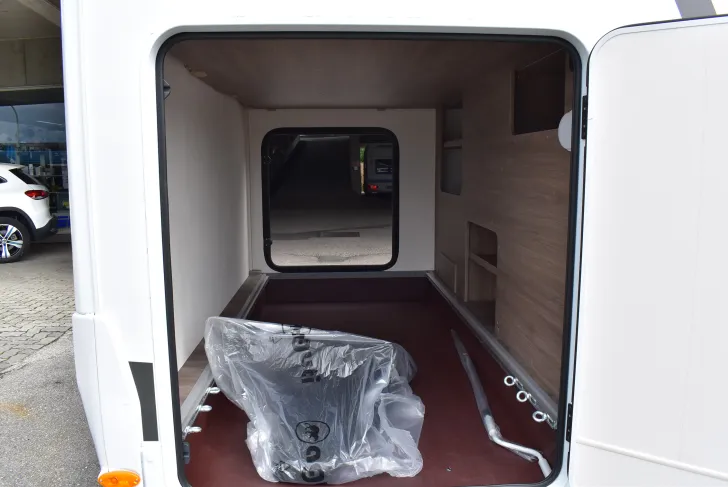Fahrzeugbild Carado T 328 pro+ Hubbett, 5 Sitzplätze, ab Nov. #51