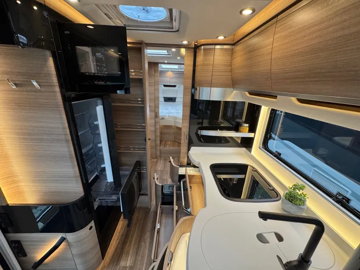 Fahrzeugbild Concorde Charisma 860 LI Facelift*Retarder*Ebano*NERO #12