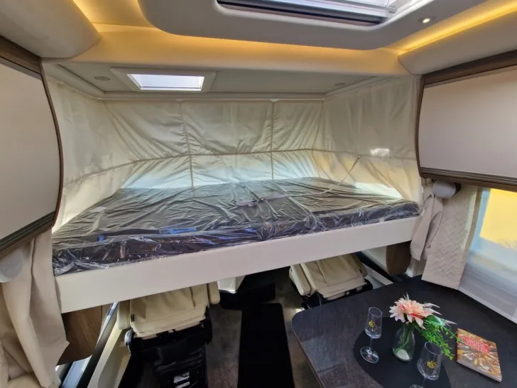 Fahrzeugbild Morelo Grand Empire 98 LSB #14