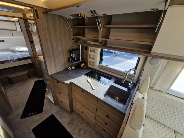 Fahrzeugbild Morelo Grand Empire 98 LSB #19
