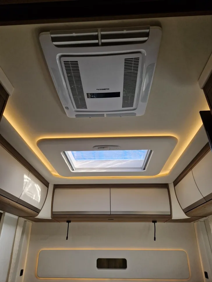 Fahrzeugbild Morelo Grand Empire 98 LSB #28