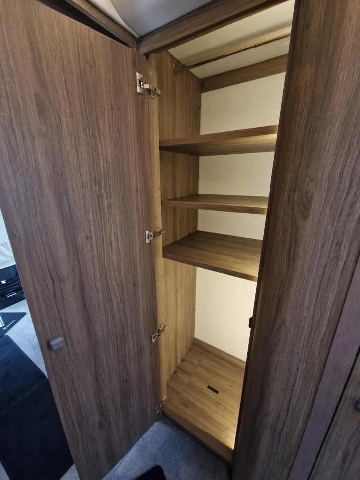 Fahrzeugbild Morelo Grand Empire 98 LSB #29