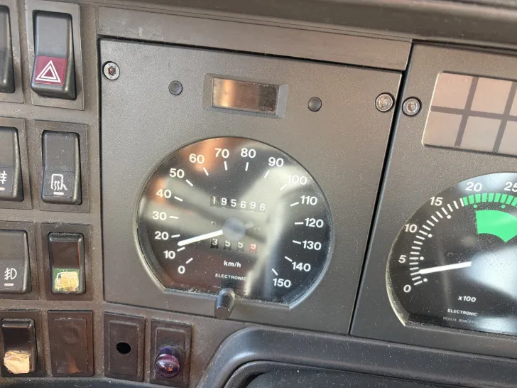 Fahrzeugbild Niesmann + Bischoff ClouLINER 650C Barversion, toller Zustand #21