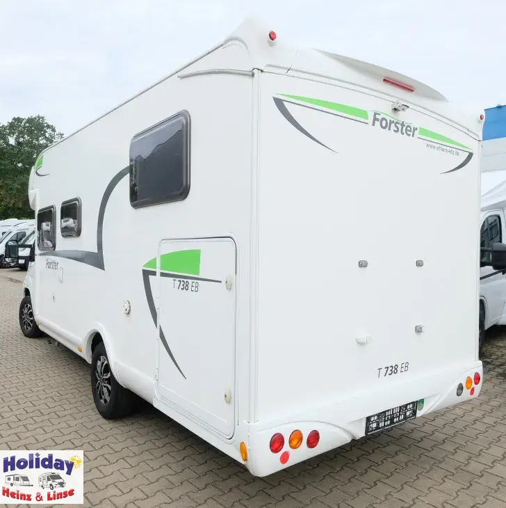 Fahrzeugbild Forster T 738 EB 130 PS Schalter #4