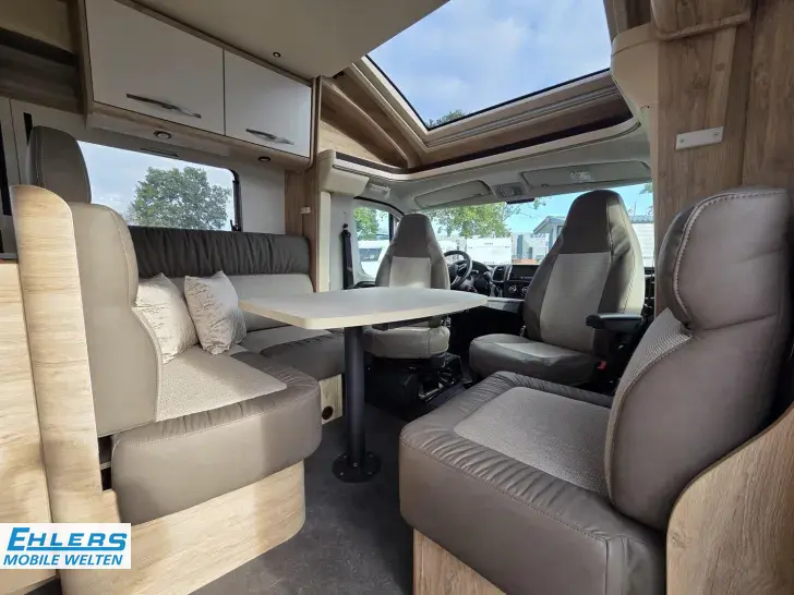 Fahrzeugbild Eura Mobil Profila RS PRS 695 EB 140PS/Mondial-Paket/Alufelgen/RFK/Sun Roof #8