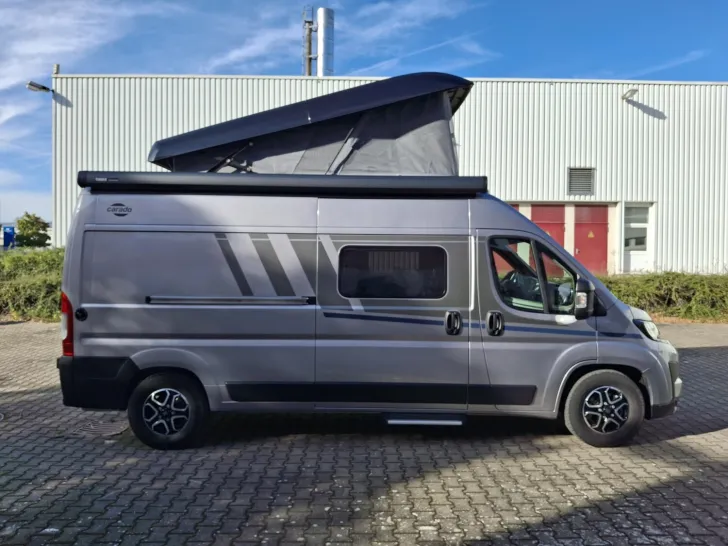 Fahrzeugbild Carado pro CV 600 AHK, Aufstelldach, Automatik #9