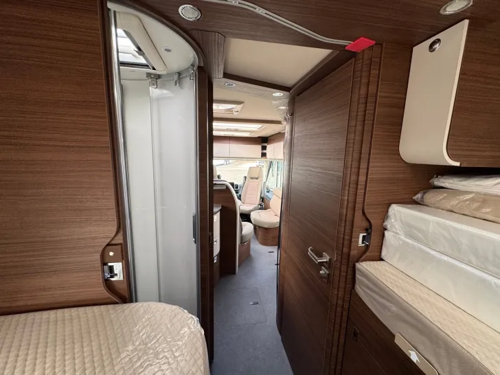 Fahrzeugbild Carthago chic c-line I 4.9 LE *180PS*SuperPaket*4,5 to. #15