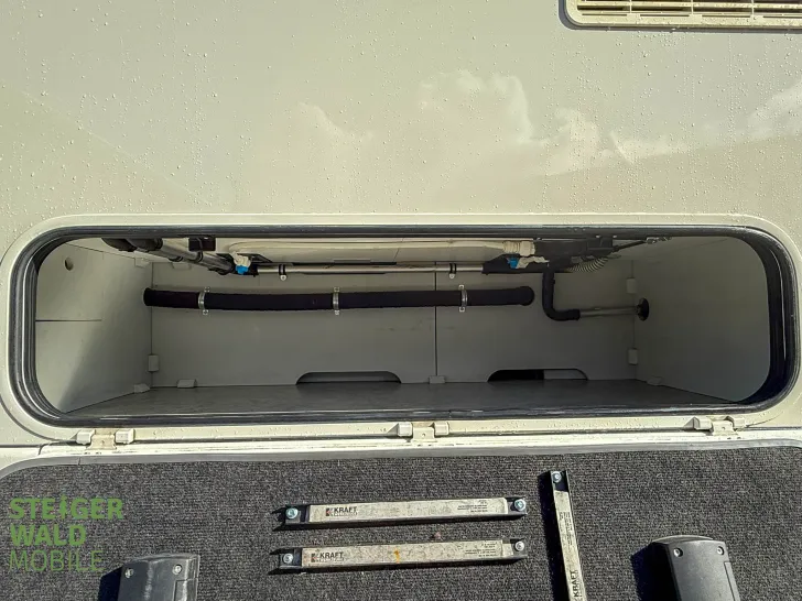 Fahrzeugbild Concorde CAVER 821 M #6