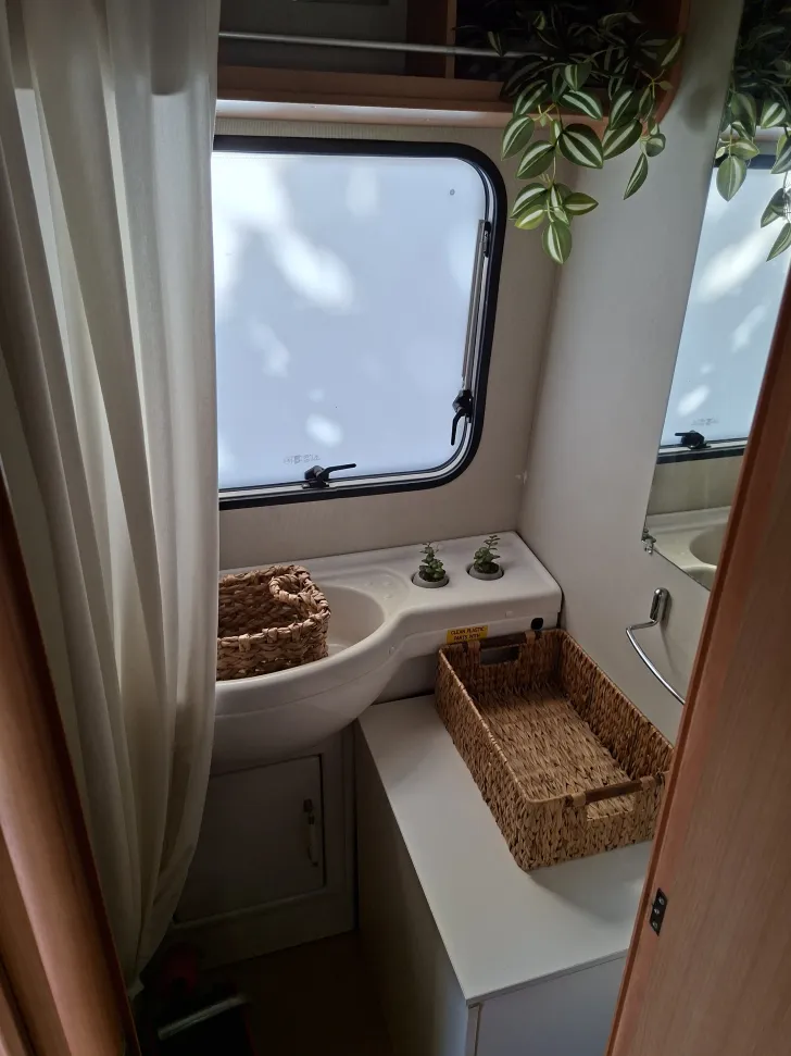 Fahrzeugbild Elnagh Baron 48 Sehr gut erhaltenes Wohnmobil #8
