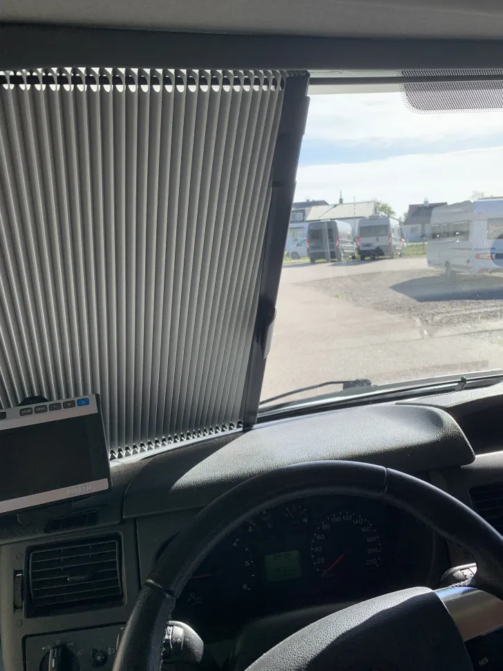 Fahrzeugbild Rimor Katamarano 8 SAT/TV, Klima, Markise... #12