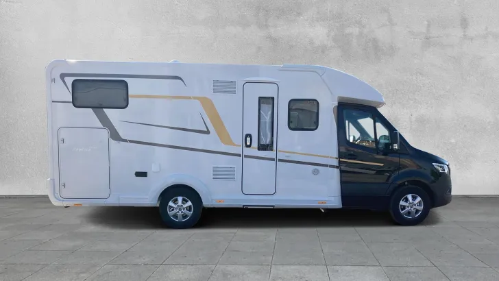 Fahrzeugbild Eura Mobil PROFILA T 726 EF COMFORT DACHKLIMA+MARKISE+SAT+ #6