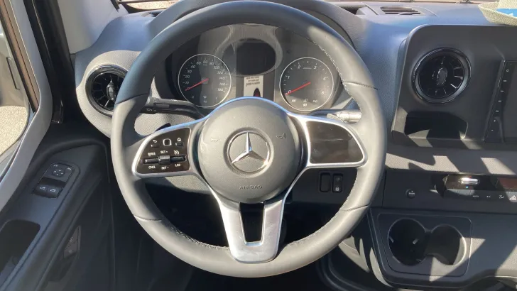 Fahrzeugbild Eura Mobil PROFILA T 726 EF COMFORT DACHKLIMA+MARKISE+SAT+ #11