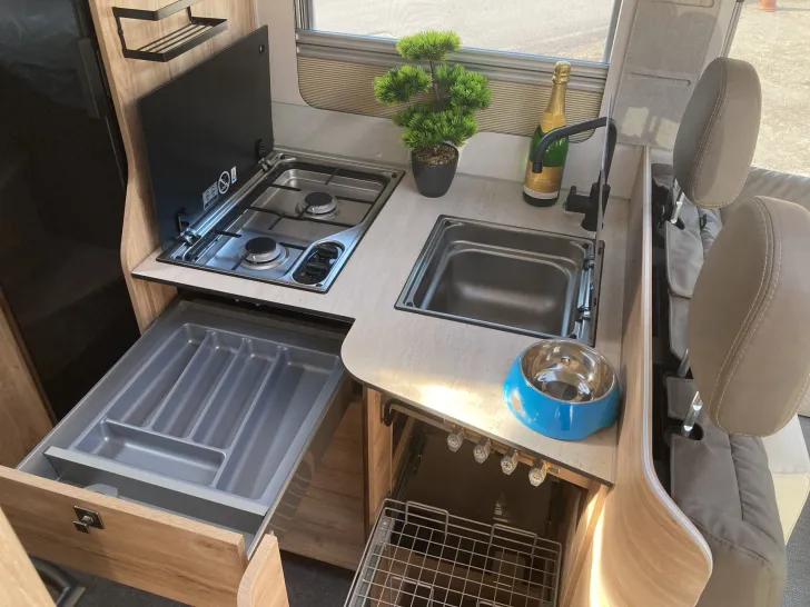 Fahrzeugbild Eura Mobil PROFILA T 695 EB +3,5t+MONDIAL-PAKET+KAMERA+ #19
