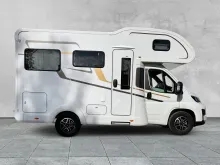 Fahrzeugbild Eura Mobil ACTIVA ONE 570 HS Backofen Combi 6E Glasdach #6