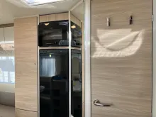 Fahrzeugbild Eura Mobil ACTIVA ONE 570 HS Backofen Combi 6E Glasdach #23