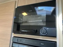 Fahrzeugbild Eura Mobil ACTIVA ONE 570 HS Backofen Combi 6E Glasdach #25