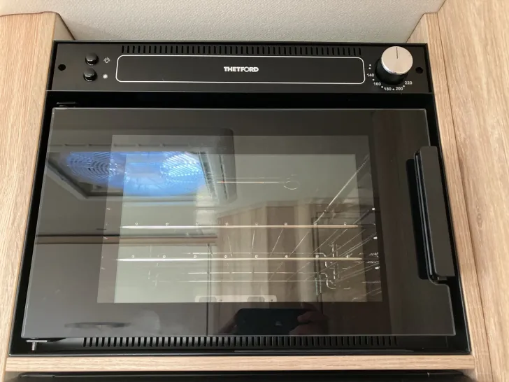 Fahrzeugbild Eura Mobil PROFILA T 720 EF KLIMAAUTOMATIK+180PS+BACKOFEN #23
