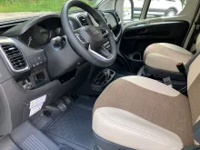 Fahrzeugbild Eura Mobil VAN 635 HB Skyroof + Vorbereitung Solar #9