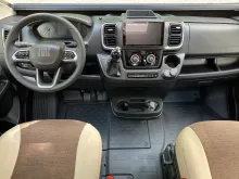 Fahrzeugbild Eura Mobil VAN 635 HB Skyroof + Vorbereitung Solar #10