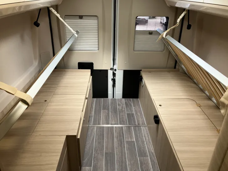 Fahrzeugbild Forster V 636 EB FLIP AUSSTELLDACH #25