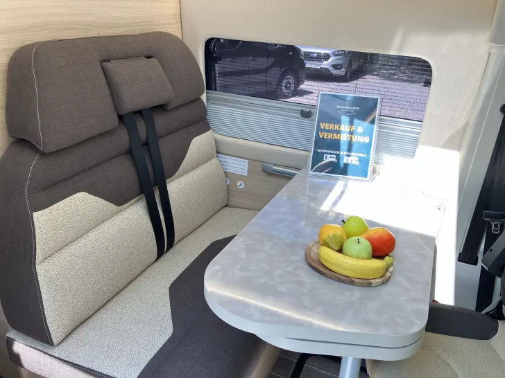 Fahrzeugbild Forster V 636 HB VANTASY Skyroof + Vorbereitung Solar #17