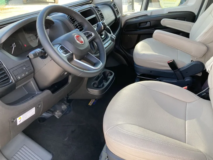 Fahrzeugbild Karmann Mobil DEXTER 580 TEMPOMAT+ALUFELGEN #9