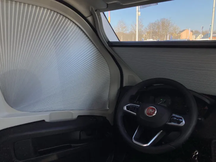 Fahrzeugbild Karmann Mobil DEXTER 580 TEMPOMAT+ALUFELGEN #15