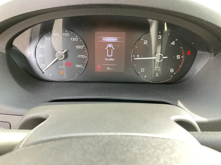 Fahrzeugbild Eura Mobil Van 635 EB SOLARANLAGE+KAMERA+POP UP DACH #11