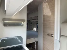 Fahrzeugbild Eura Mobil Van 635 EB SOLARANLAGE+KAMERA+POP UP DACH #20