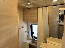 Fahrzeugbild Eura Mobil VAN 635 EB AUTOMATIK+SKYROOF+AUFSTELLDACH #28