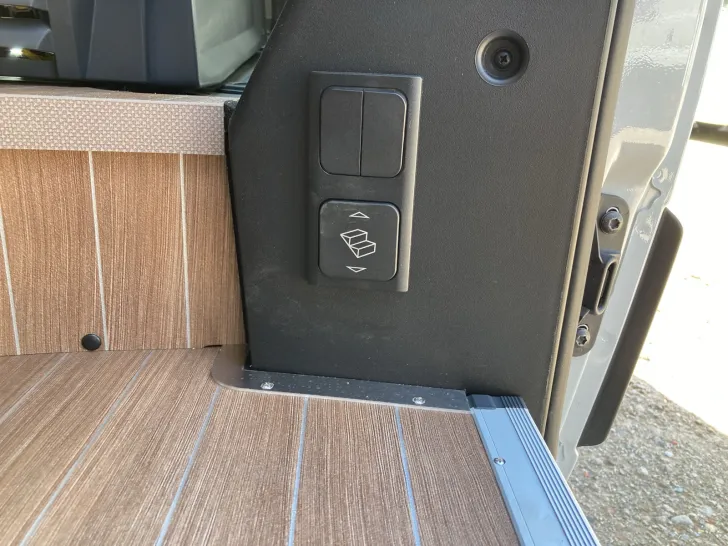 Fahrzeugbild Etrusco CV 640 SB PLUS RÃŒckfahrkamera + Markise #29
