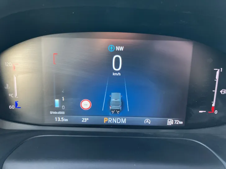 Fahrzeugbild Etrusco V 6.8 SCF Markise + Vorbereitung Solar/Dachklima #12