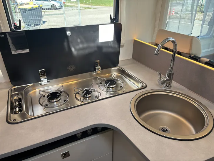 Fahrzeugbild Etrusco T 7.3 SF MARKISE+DAB+COMBI 4+KAMERA #19