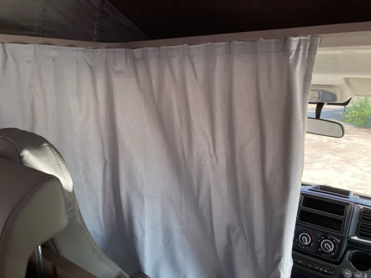 Fahrzeugbild Etrusco A 7300 DB 140 PS+6 SITZPLÃTZE+ 16" ALUFELGEN #14