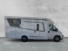 Fahrzeugbild Etrusco T 6900 SB LITHIUM + Markise + Rahmenfenster #6