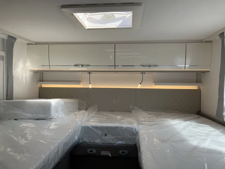 Fahrzeugbild Etrusco T 6900 SB LITHIUM + Markise + Rahmenfenster #28
